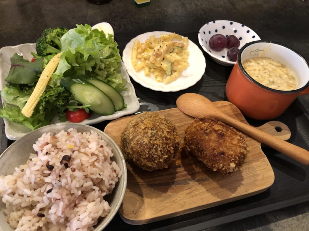 羽衣コロッケ店croquette