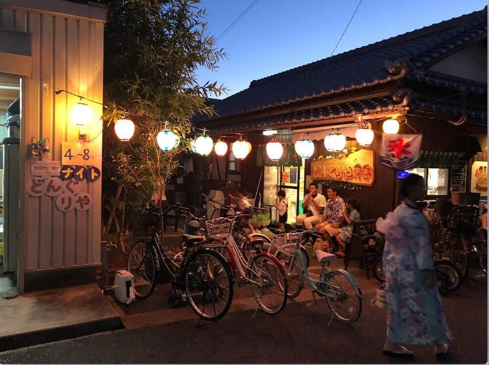ナイトどんぐりや